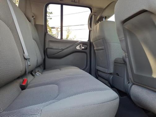 2014 Nissan Frontier SV