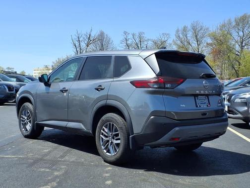 2022 Nissan Rogue S