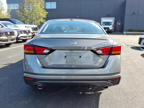 2025 Nissan Altima SL