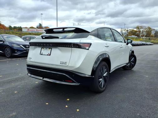 2023 Nissan ARIYA EVOLVE+