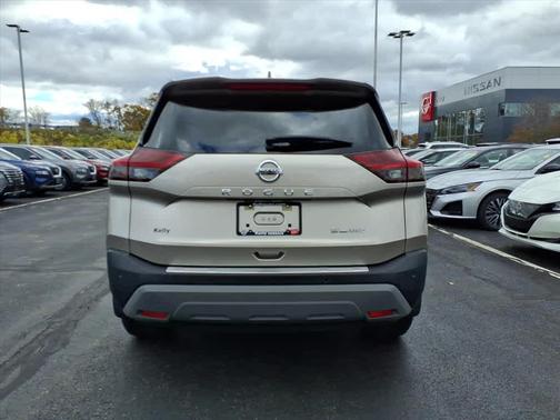 2021 Nissan Rogue SL