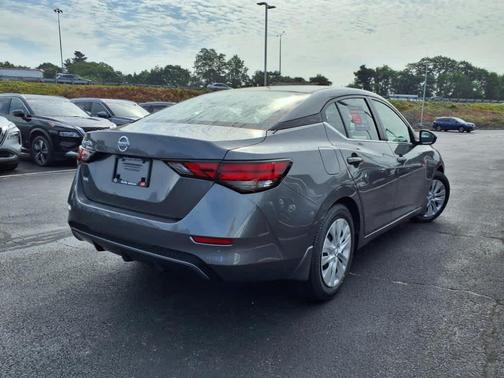 2022 Nissan Sentra S