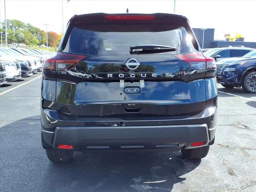 2026 Nissan Rogue S