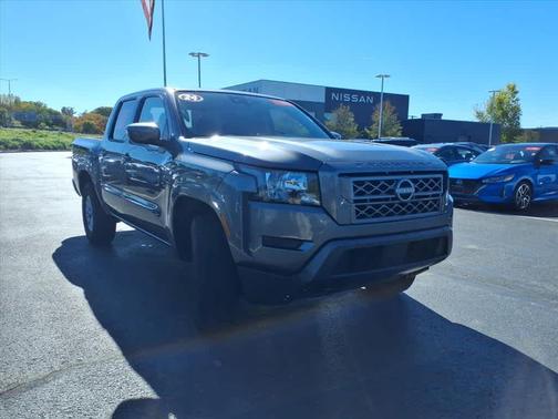 2024 Nissan Frontier SV