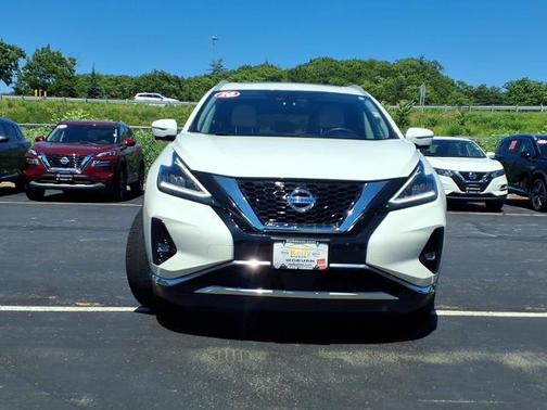 White 2020 Nissan Murano Platinum