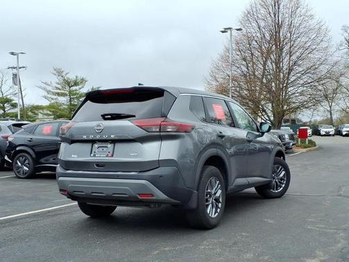 Gun Metallic 2023 Nissan Rogue S