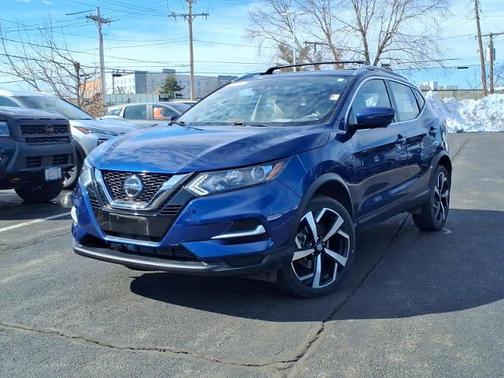 2022 Nissan Rogue Sport SL