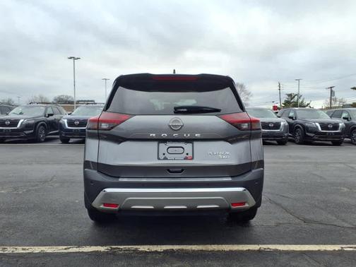2022 Nissan Rogue Platinum