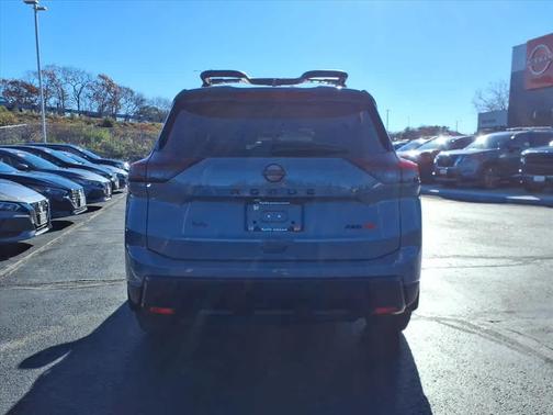 2025 Nissan Rogue Rock Creek