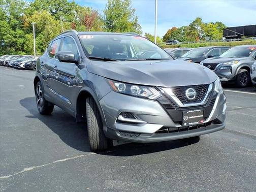 2022 Nissan Rogue Sport SL