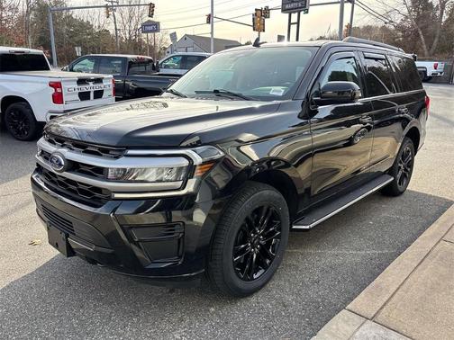 2022 Ford Expedition XLT