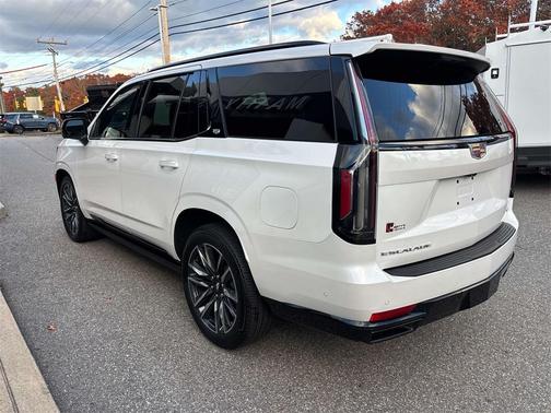 2023 Cadillac Escalade Sport Platinum