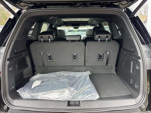 Ebony 2026 GMC Acadia Elevation