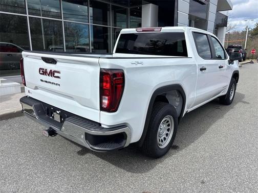 2024 GMC Sierra 1500 Pro