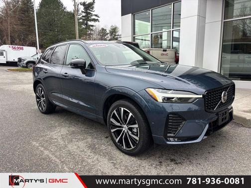 2025 Volvo XC60 B5 Plus