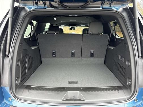 2025 GMC Yukon XL Elevation