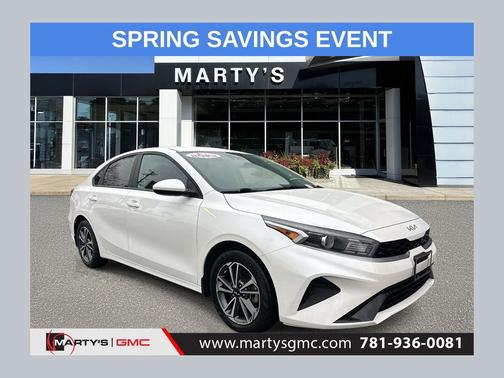 Snow White Pearl 2023 Kia Forte LXS