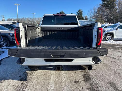 2024 GMC Sierra 2500 AT4