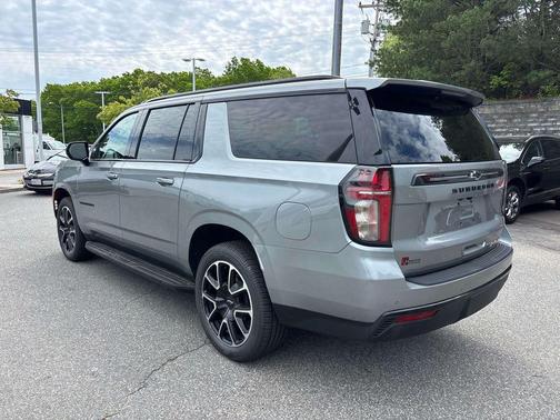 Sterling Gray Metallic 2023 Chevrolet Suburban RST