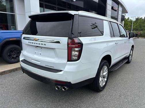 2022 Chevrolet Suburban Premier