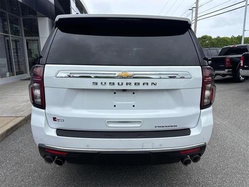 2022 Chevrolet Suburban Premier