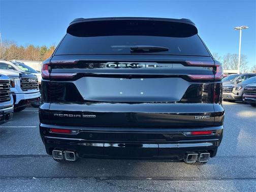 2026 GMC Acadia Denali