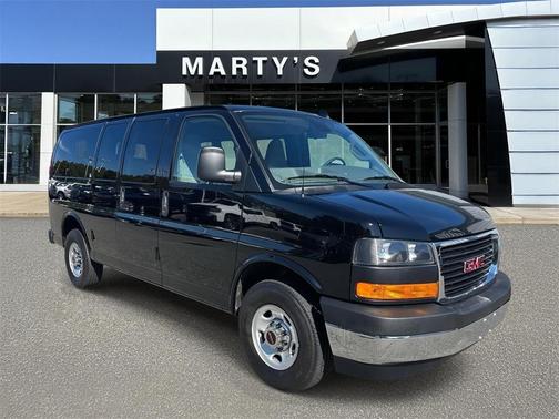 2025 GMC Savana 2500 LT