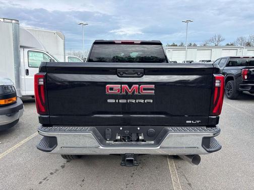 2026 GMC Sierra 2500 SLT