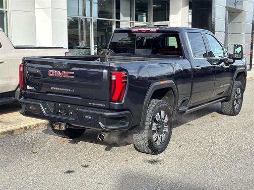 2024 GMC Sierra 2500 Denali
