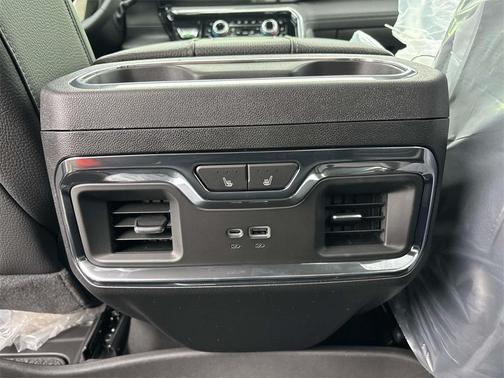 2026 GMC Sierra 3500 Denali