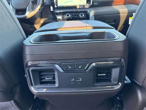 2026 GMC Sierra 2500 Denali