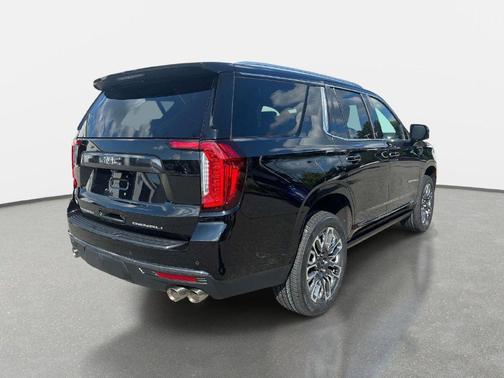 Onyx Black 2023 GMC Yukon Denali Ultimate
