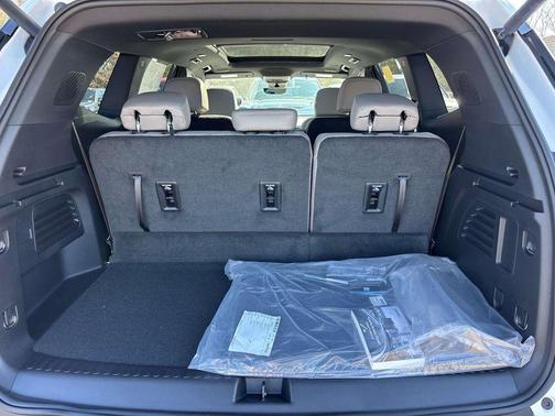 Summit White 2026 GMC Acadia Elevation