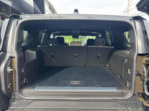 2026 GMC HUMMER EV SUV 2X