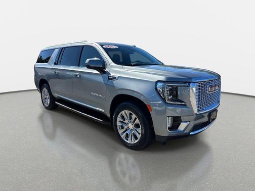 Sterling 2023 GMC Yukon XL Denali