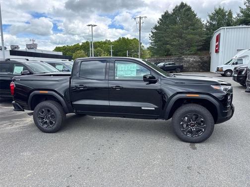 2025 GMC Canyon Elevation