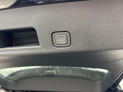 Ebony 2026 GMC Acadia Elevation