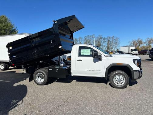 2026 GMC Sierra 3500 Pro