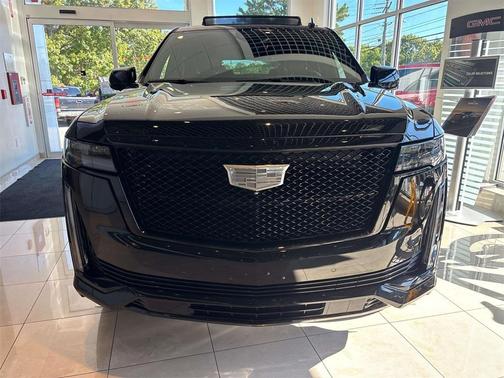 2024 Cadillac Escalade Sport