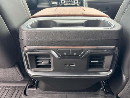2025 GMC Sierra 2500 Denali Ultimate