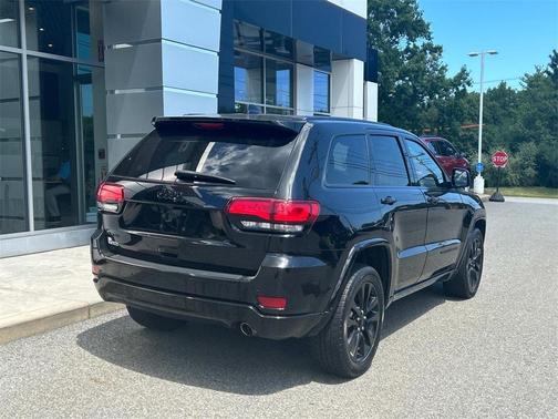 2017 Jeep Grand Cherokee Altitude