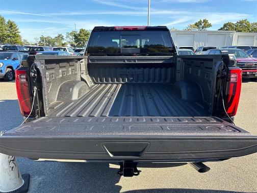 2026 GMC Sierra 2500 SLT