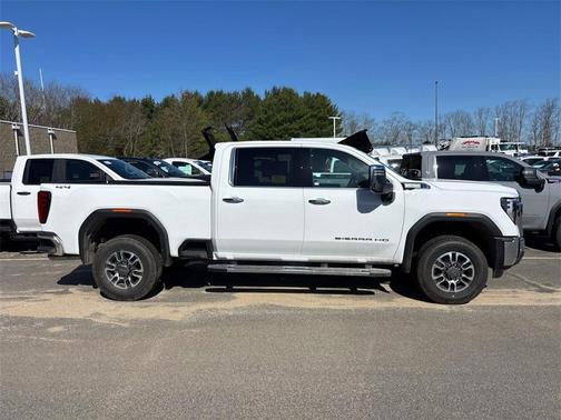 2025 GMC Sierra 2500 SLT