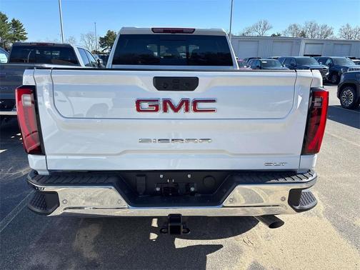 2025 GMC Sierra 2500 SLT