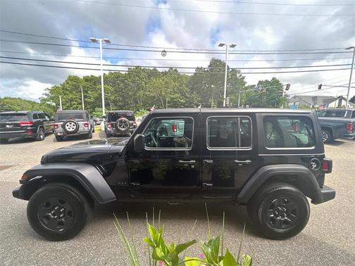2023 Jeep Wrangler Sport