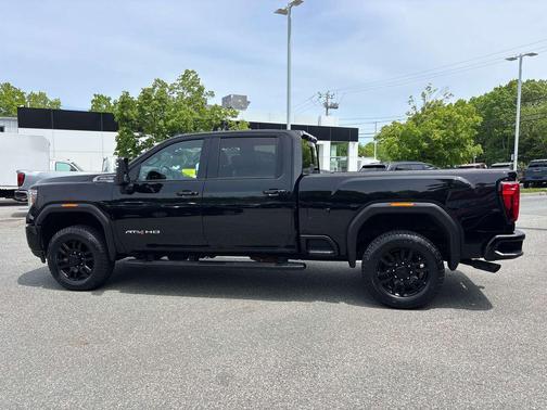 Onyx Black 2020 GMC Sierra 2500 AT4