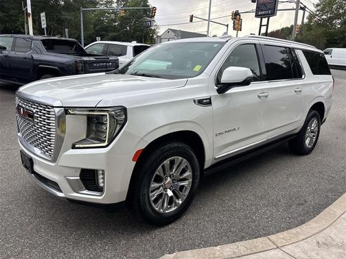 2022 GMC Yukon XL Denali