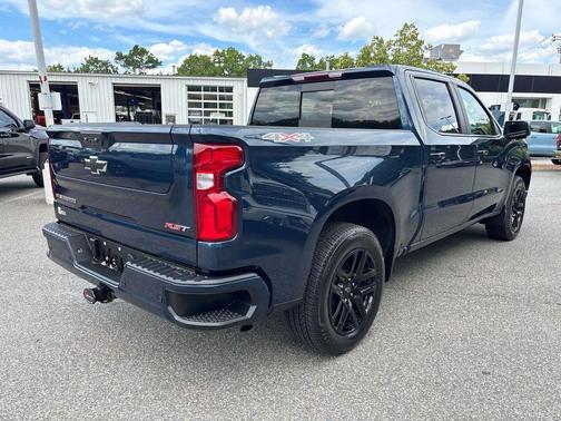 Blue Metallic 2022 Chevrolet Silverado 1500 RST