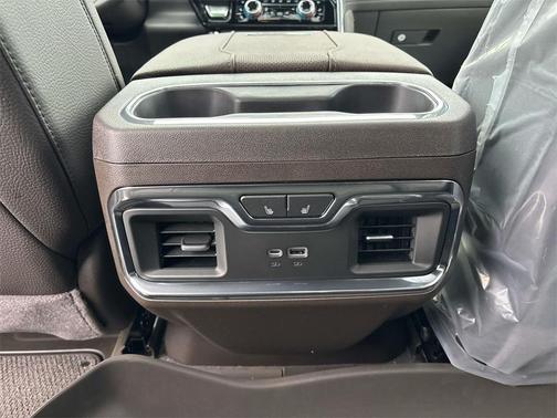 2026 GMC Sierra 3500 Denali