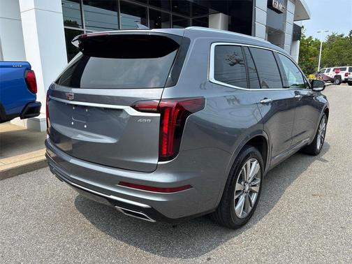 2022 Cadillac XT6 Premium Luxury AWD